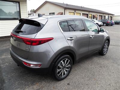 2017 Kia Sportage EX Premium  AWD - Photo 3 - Mishawaka, IN 46545