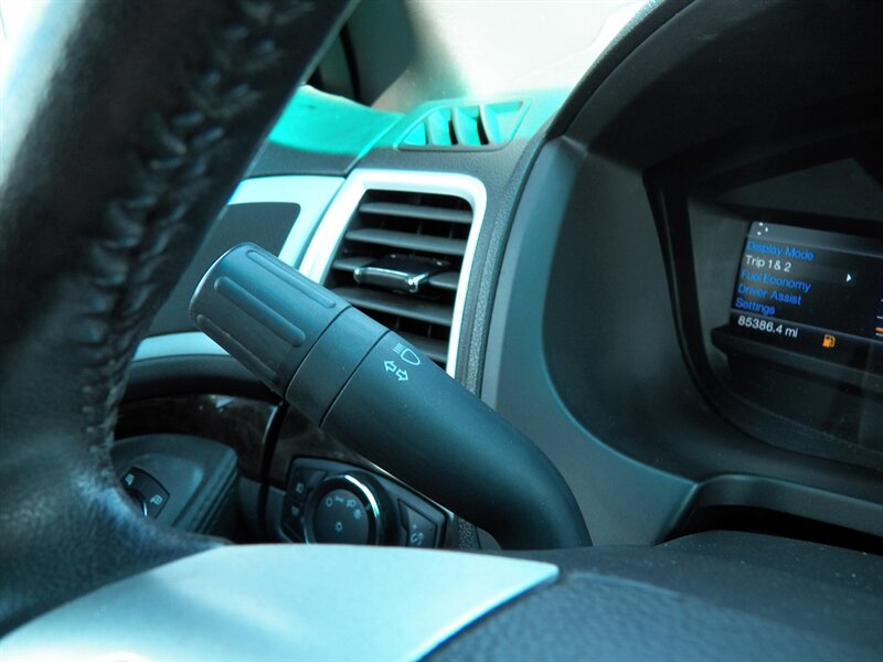 2014 Ford Explorer Limited photo 28