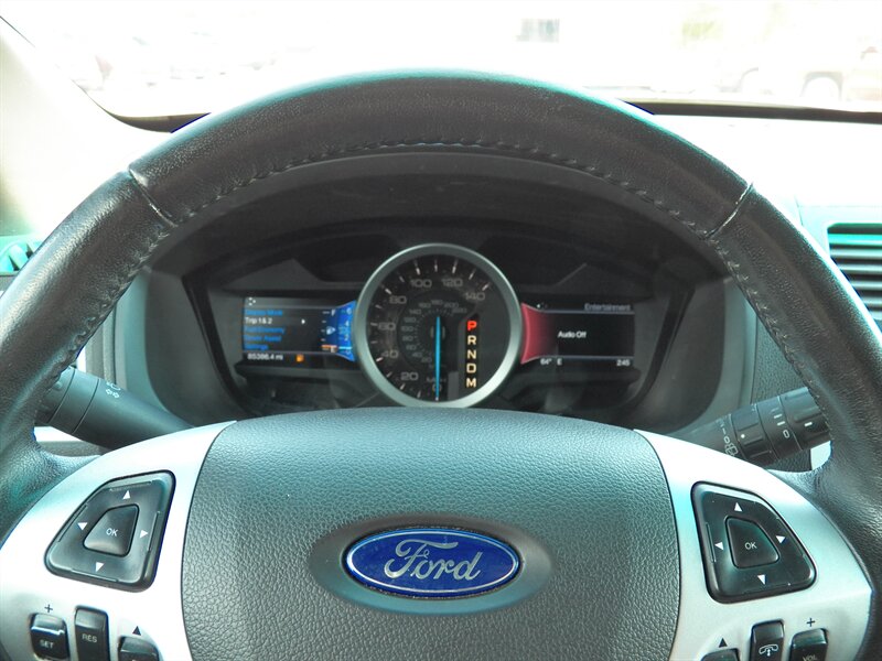 2014 Ford Explorer Limited photo 24