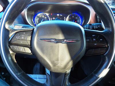 2020 Chrysler Pacifica Limited 35th Anniversary   - Photo 18 - Mishawaka, IN 46545