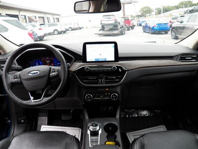 2020 Ford Escape Titanium  AWD - Photo 15 - Mishawaka, IN 46545