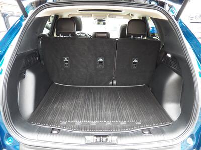 2020 Ford Escape Titanium  AWD - Photo 11 - Mishawaka, IN 46545