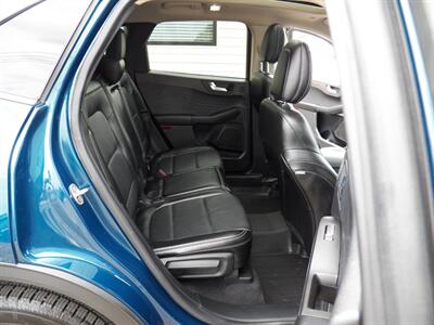 2020 Ford Escape Titanium  AWD - Photo 12 - Mishawaka, IN 46545