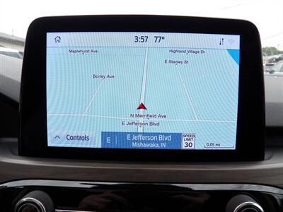 2020 Ford Escape Titanium  AWD - Photo 19 - Mishawaka, IN 46545