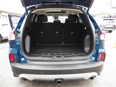 2020 Ford Escape Titanium  AWD - Photo 10 - Mishawaka, IN 46545