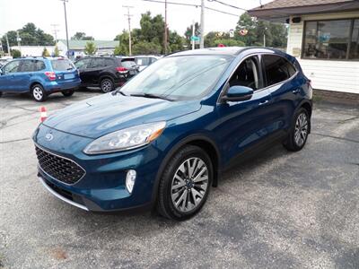 2020 Ford Escape Titanium  AWD - Photo 2 - Mishawaka, IN 46545