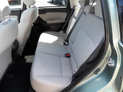 2015 Subaru Forester 2.5i Premium AWD - Photo 9 - Mishawaka, IN 46545