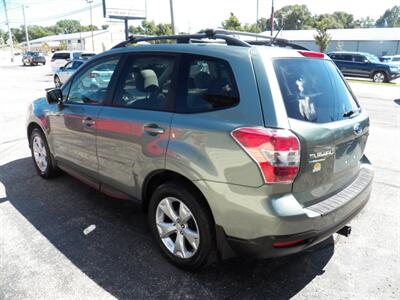 2015 Subaru Forester 2.5i Premium AWD - Photo 2 - Mishawaka, IN 46545