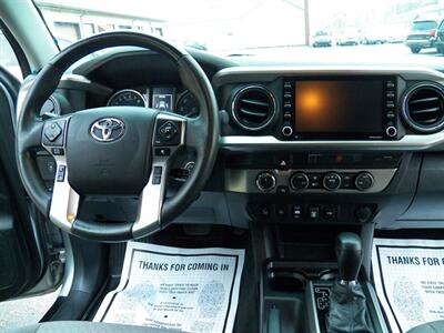 2021 Toyota Tacoma SR5 V6  4x4 - Photo 17 - Mishawaka, IN 46545
