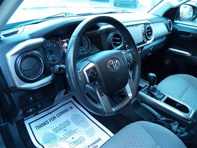 2021 Toyota Tacoma SR5 V6  4x4 - Photo 10 - Mishawaka, IN 46545