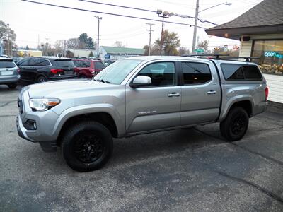 2021 Toyota Tacoma SR5 V6  4x4 - Photo 6 - Mishawaka, IN 46545