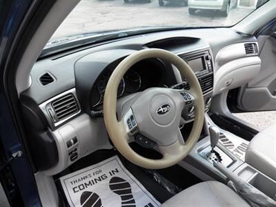 2013 Subaru Forester 2.5X Premium  AWD - Photo 7 - Mishawaka, IN 46545