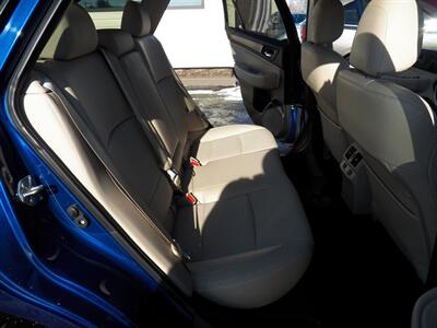 2016 Subaru Outback 2.5i Limited AWD - Photo 16 - Mishawaka, IN 46545