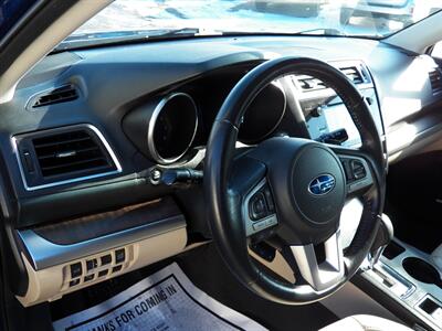 2016 Subaru Outback 2.5i Limited AWD - Photo 11 - Mishawaka, IN 46545
