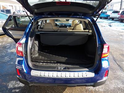 2016 Subaru Outback 2.5i Limited AWD - Photo 15 - Mishawaka, IN 46545