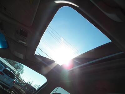 2016 Subaru Outback 2.5i Limited AWD - Photo 10 - Mishawaka, IN 46545