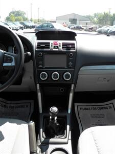 2018 Subaru Forester 2.5i  AWD - Photo 17 - Mishawaka, IN 46545