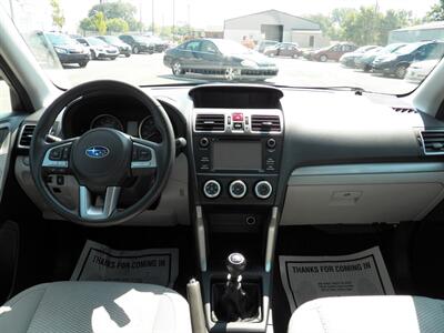 2018 Subaru Forester 2.5i  AWD - Photo 16 - Mishawaka, IN 46545