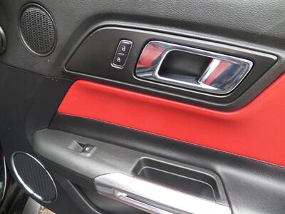 2015 Ford Mustang GT Premium   - Photo 16 - Mishawaka, IN 46545