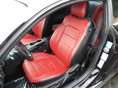 2015 Ford Mustang GT Premium   - Photo 10 - Mishawaka, IN 46545