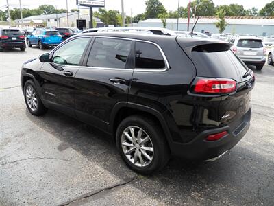 2018 Jeep Cherokee Limited 4X4 - Photo 6 - Mishawaka, IN 46545