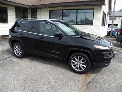 2018 Jeep Cherokee Limited 4X4 - Photo 2 - Mishawaka, IN 46545