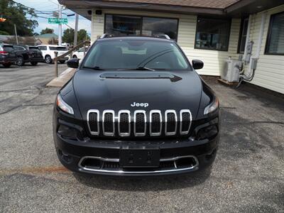 2018 Jeep Cherokee Limited 4X4 - Photo 8 - Mishawaka, IN 46545