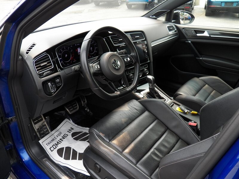 2018 Volkswagen Golf R 4Motion AWD - Photo 7 - Mishawaka, IN 46545