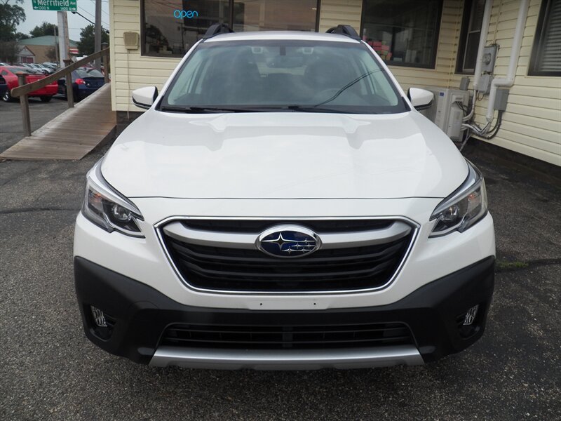 2020 Subaru Outback Limited AWD - Photo 6 - Mishawaka, IN 46545