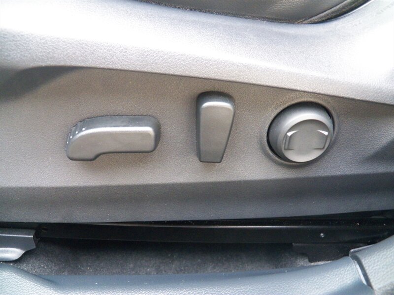 2020 Subaru Outback Limited AWD - Photo 10 - Mishawaka, IN 46545