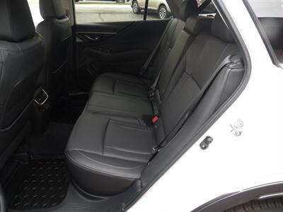 2020 Subaru Outback Limited AWD - Photo 11 - Mishawaka, IN 46545