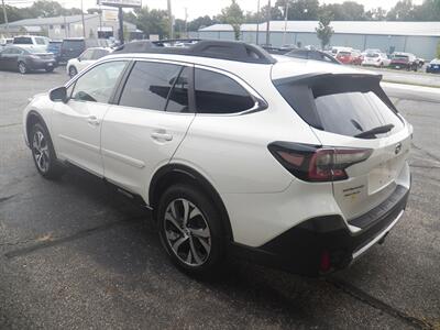 2020 Subaru Outback Limited AWD - Photo 4 - Mishawaka, IN 46545