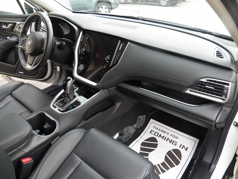 2020 Subaru Outback Limited AWD - Photo 16 - Mishawaka, IN 46545