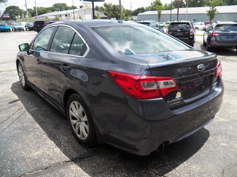 2015 Subaru Legacy 2.5i Premium AWD - Photo 3 - Mishawaka, IN 46545
