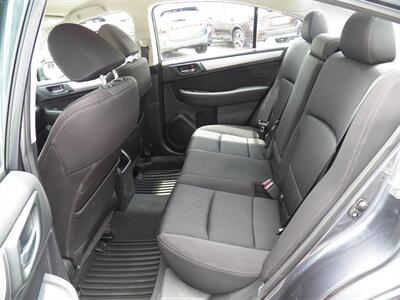 2015 Subaru Legacy 2.5i Premium AWD - Photo 8 - Mishawaka, IN 46545