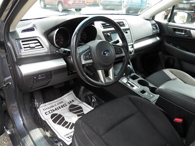 2015 Subaru Legacy 2.5i Premium AWD - Photo 7 - Mishawaka, IN 46545