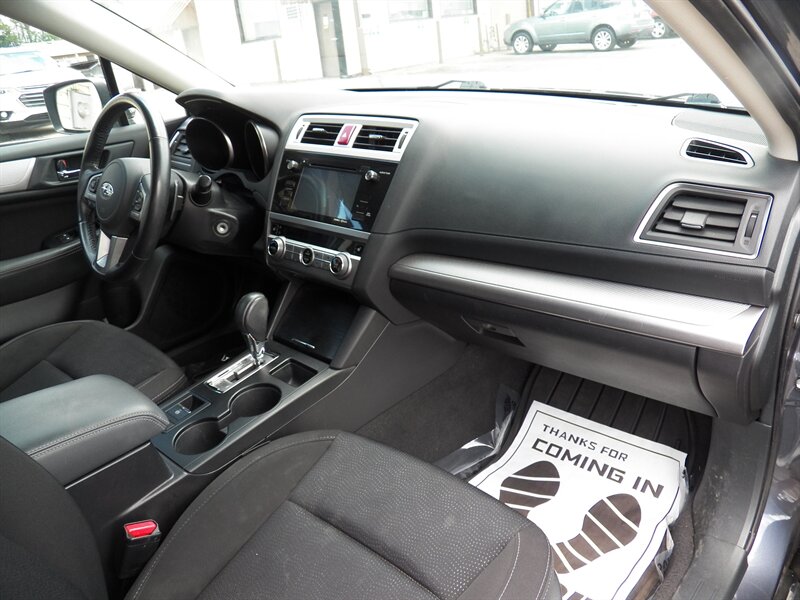 2015 Subaru Legacy 2.5i Premium AWD - Photo 14 - Mishawaka, IN 46545