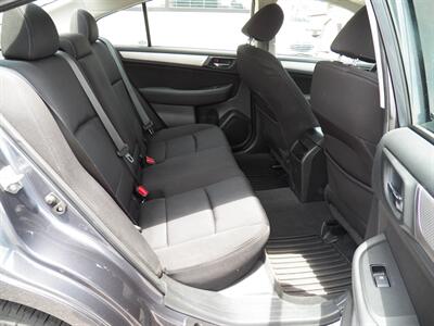 2015 Subaru Legacy 2.5i Premium AWD - Photo 11 - Mishawaka, IN 46545