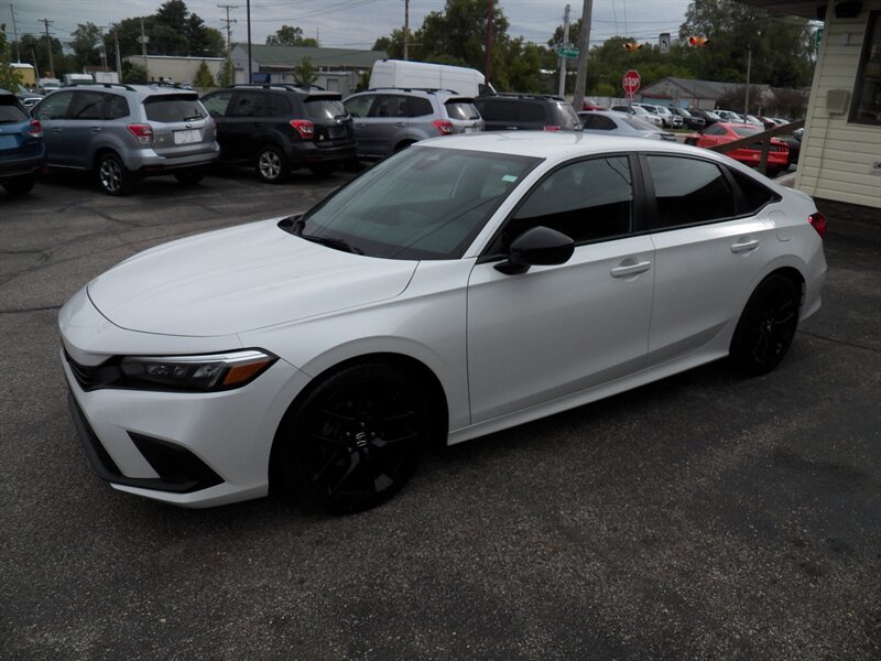 2023 Honda Civic Sport   - Photo 1 - Mishawaka, IN 46545