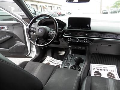 2023 Honda Civic Sport   - Photo 12 - Mishawaka, IN 46545