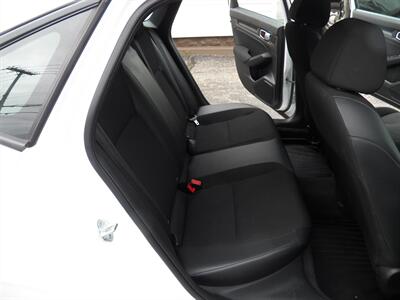 2023 Honda Civic Sport   - Photo 9 - Mishawaka, IN 46545