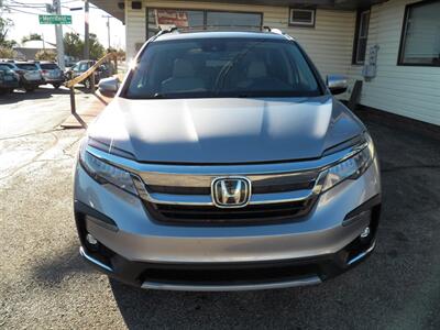 2019 Honda Pilot Touring w/Rear Captain's  AWD - Photo 7 - Mishawaka, IN 46545