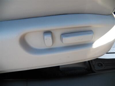 2019 Honda Pilot Touring w/Rear Captain's  AWD - Photo 17 - Mishawaka, IN 46545