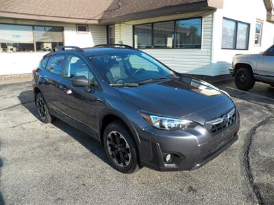 2022 Subaru Crosstrek Premium  AWD - Photo 1 - Mishawaka, IN 46545