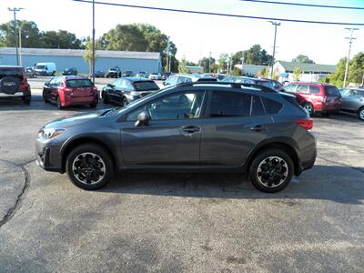 2022 Subaru Crosstrek Premium  AWD - Photo 6 - Mishawaka, IN 46545