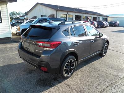 2022 Subaru Crosstrek Premium  AWD - Photo 3 - Mishawaka, IN 46545