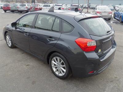 2013 Subaru Impreza 2.0i Premium  AWD - Photo 5 - Mishawaka, IN 46545