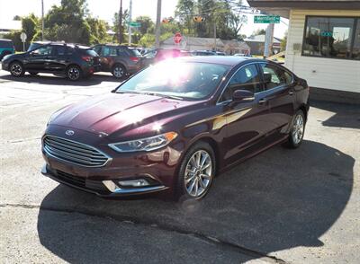 2017 Ford Fusion SE   - Photo 7 - Mishawaka, IN 46545