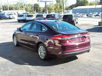 2017 Ford Fusion SE   - Photo 5 - Mishawaka, IN 46545