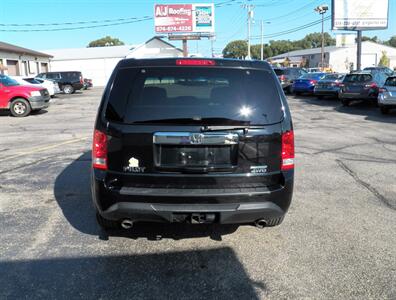 2015 Honda Pilot SE  AWD - Photo 4 - Mishawaka, IN 46545